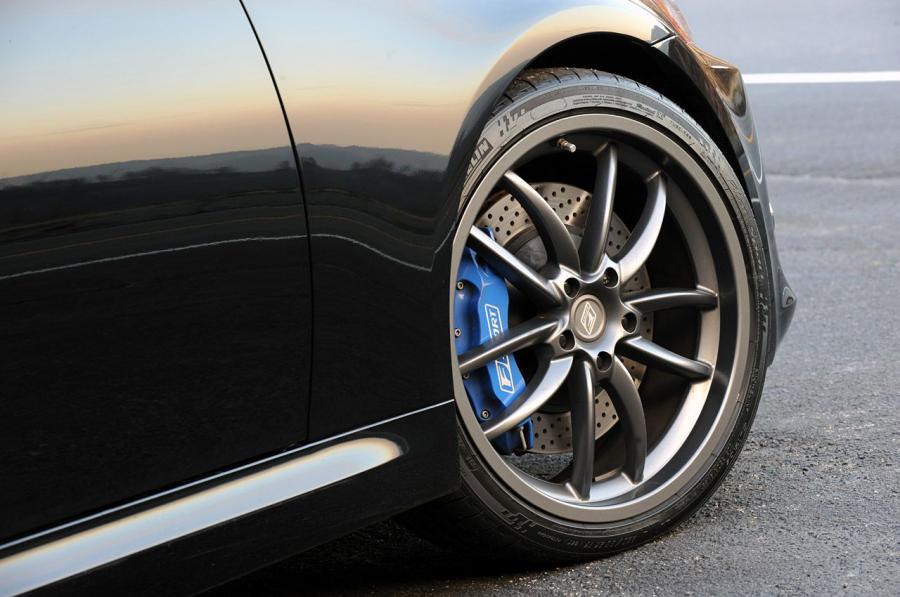  Lexus IS350C F-Sport 2010 года  (фото 33 из 36)